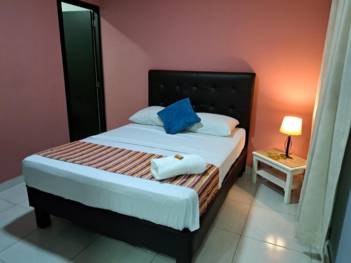 Hotel 9-25 Перейра Екстериор снимка