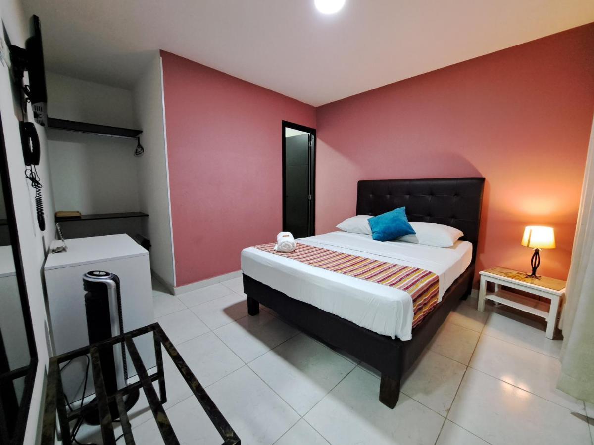 Hotel 9-25 Перейра Екстериор снимка