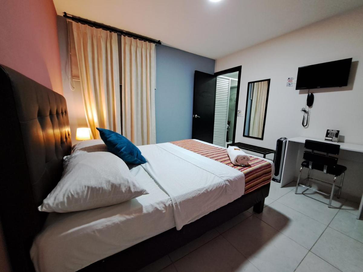 Hotel 9-25 Перейра Екстериор снимка
